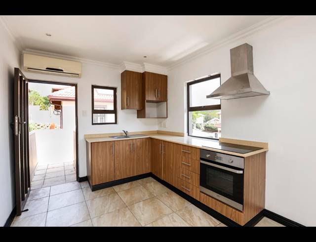 2 BEDROOM APARTMENT FOR SALE IN IZINGA ESTATE